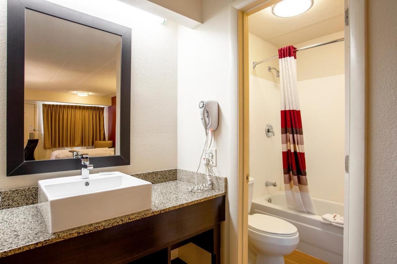 Red Roof Inn Plus+ Atlanta - Buckhead Druid Hills Exteriör bild