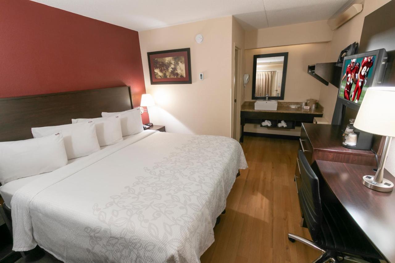 Red Roof Inn Plus+ Atlanta - Buckhead Druid Hills Exteriör bild