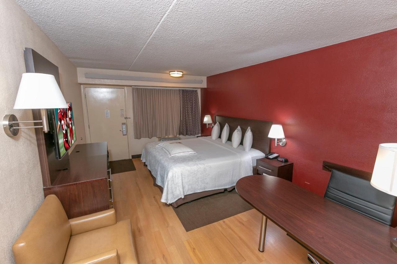 Red Roof Inn Plus+ Atlanta - Buckhead Druid Hills Exteriör bild