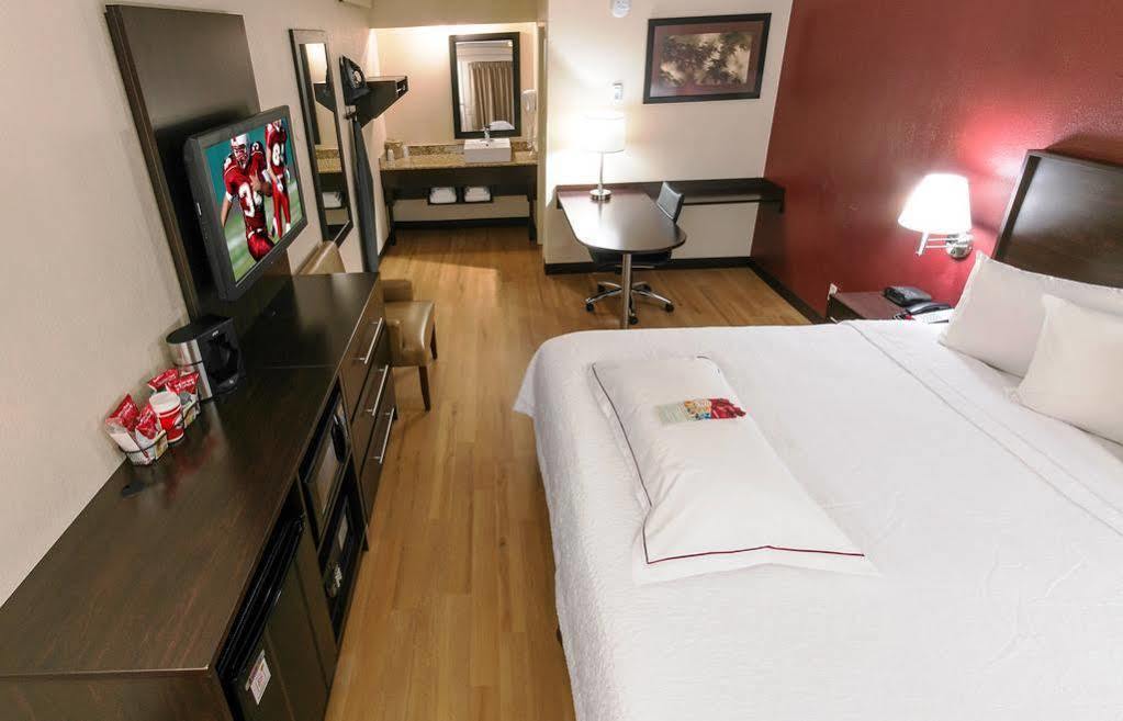 Red Roof Inn Plus+ Atlanta - Buckhead Druid Hills Exteriör bild